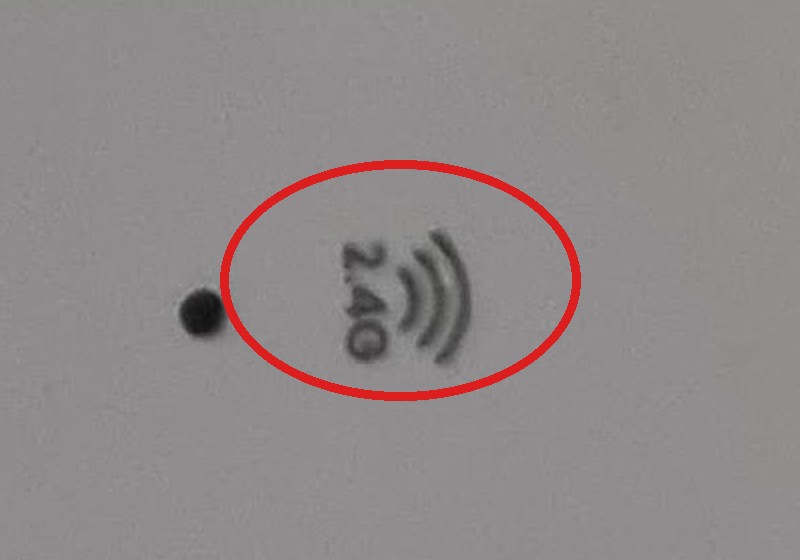 Значок 2.4G с дугами на роутере